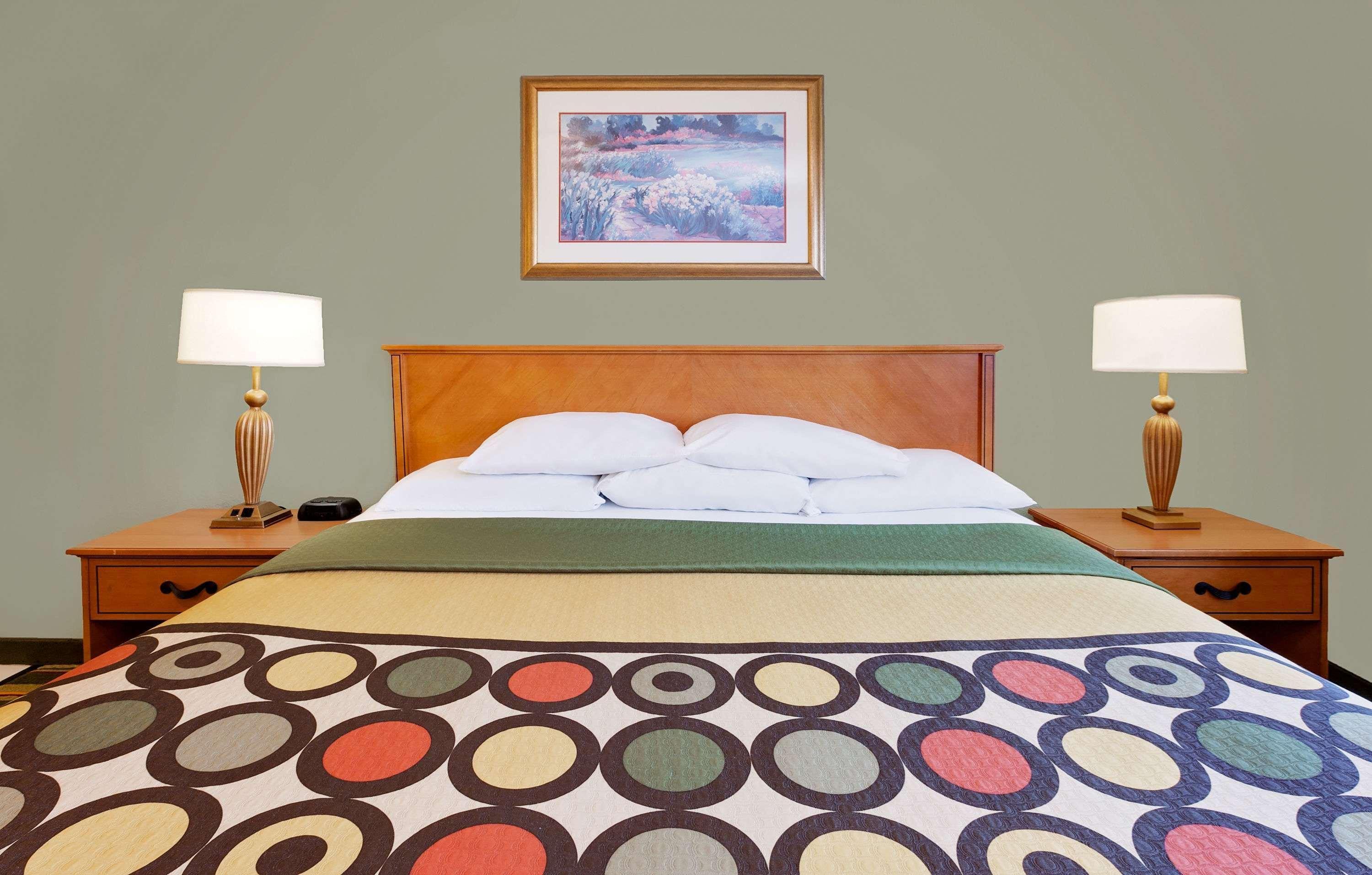 Super 8 By Wyndham Mt. Pleasant Hotel Mount Pleasant Ngoại thất bức ảnh